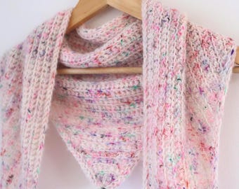 Crochet Scarf pattern: Frivolity is the simple 2 in 1 Maxi and Mini crochet scarf using lace weight fluff and fingering weight yarn