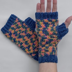 Crochet Fingerless Gloves Pattern. Modern winter crochet wrist warmers with cuffs