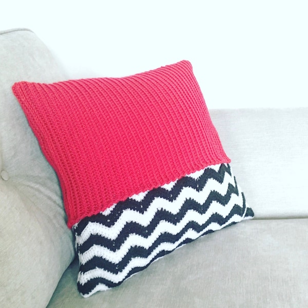 Geometric Crochet Cushion Pattern| Striped, zig zag colour block red, black and white pillow cover