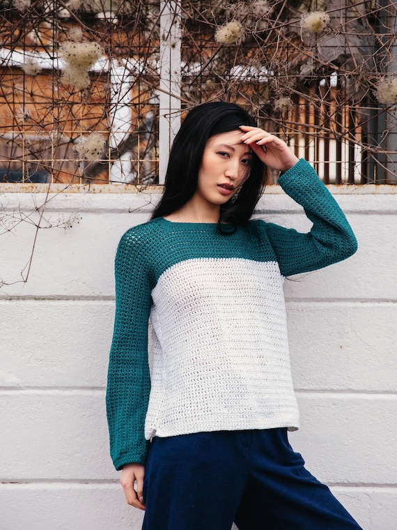 Woman’s Crochet Sweater Pattern with simple colour block: Easy lightweight  spring crochet sweater with oversized body