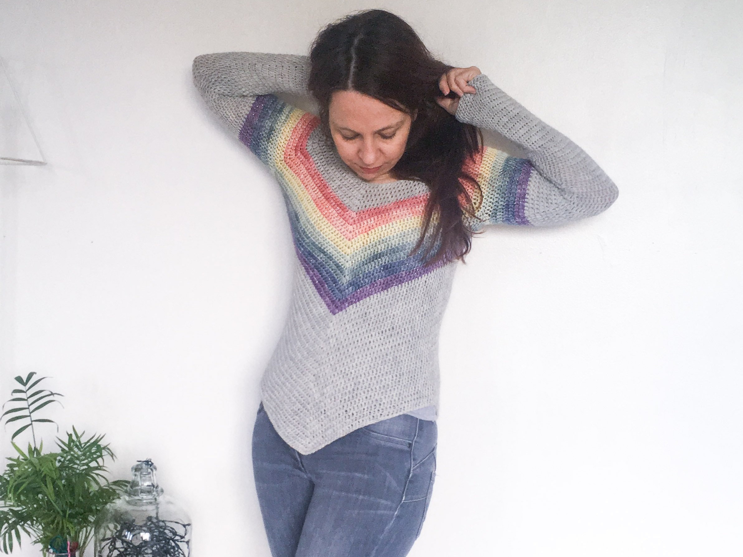 カ子様　evameva coil yarn raglan pullover Titelbild_Elva_Sweater_1_web_m