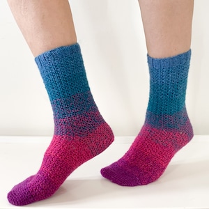 Easy toe up crochet sock pattern: Beginner friendly 'Step On Sock in toddler to large adult sizes image 2