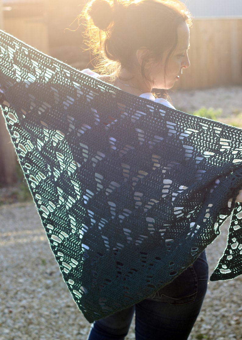 Festive Crochet Shawl Pattern: 'Under the tree' crochet Christmas shawl pattern - Triangle holiday crochet shawl image 8