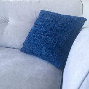 Block Crochet Cushion and Blanket Pattern: Easy cabled crochet pillow cover and throw pattern image 3