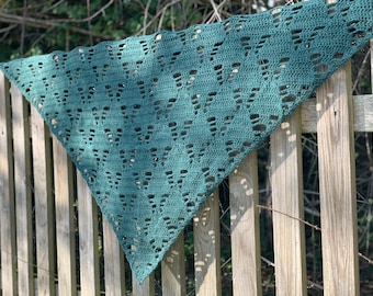 Triangle Crochet Shawl Pattern: 'Under the tree’ crochet shawl pattern