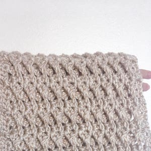 Crochet Cowl Pattern: Simple textured crochet snood/cowl One skein project image 3