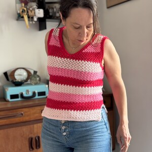 Easy Crochet Tank Top Pattern| Woman’s summer vest Crochet Pattern. Quick crochet pattern with worsted weight cotton image 4