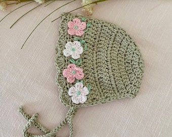 Pretty crocheted baby bonnet,  handmade size newborn- 3 months. , baby bonnet, cotton/bamboo yarn. Handmade bonnet. New baby gift.