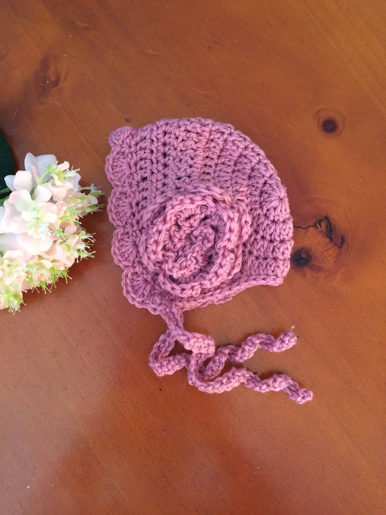 Vintage style crocheted baby bonnet, baby bonnet , handmade baby bonnet. Warm baby hat image 5
