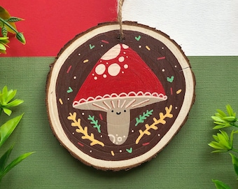 Mushroom Art on Woodslice with Easel