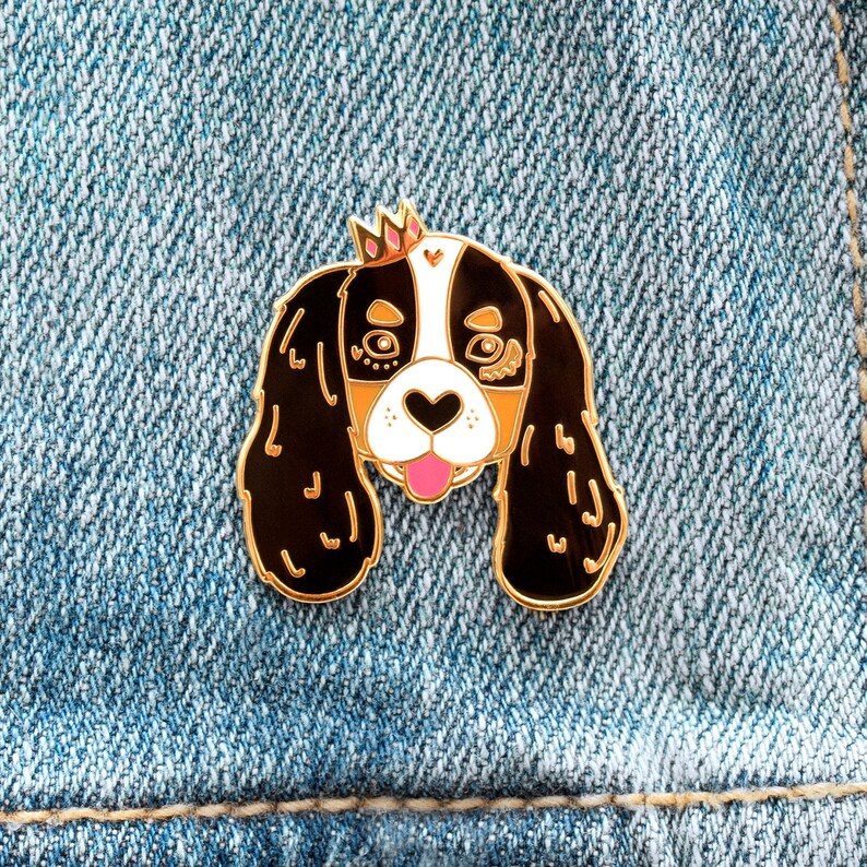 Cavalier King Charles Spaniel Lapel Pin with Butterfly Clasp // Puppy Dog, Hard Enamel, Cloisonne, Accesories, Flair immagine 2