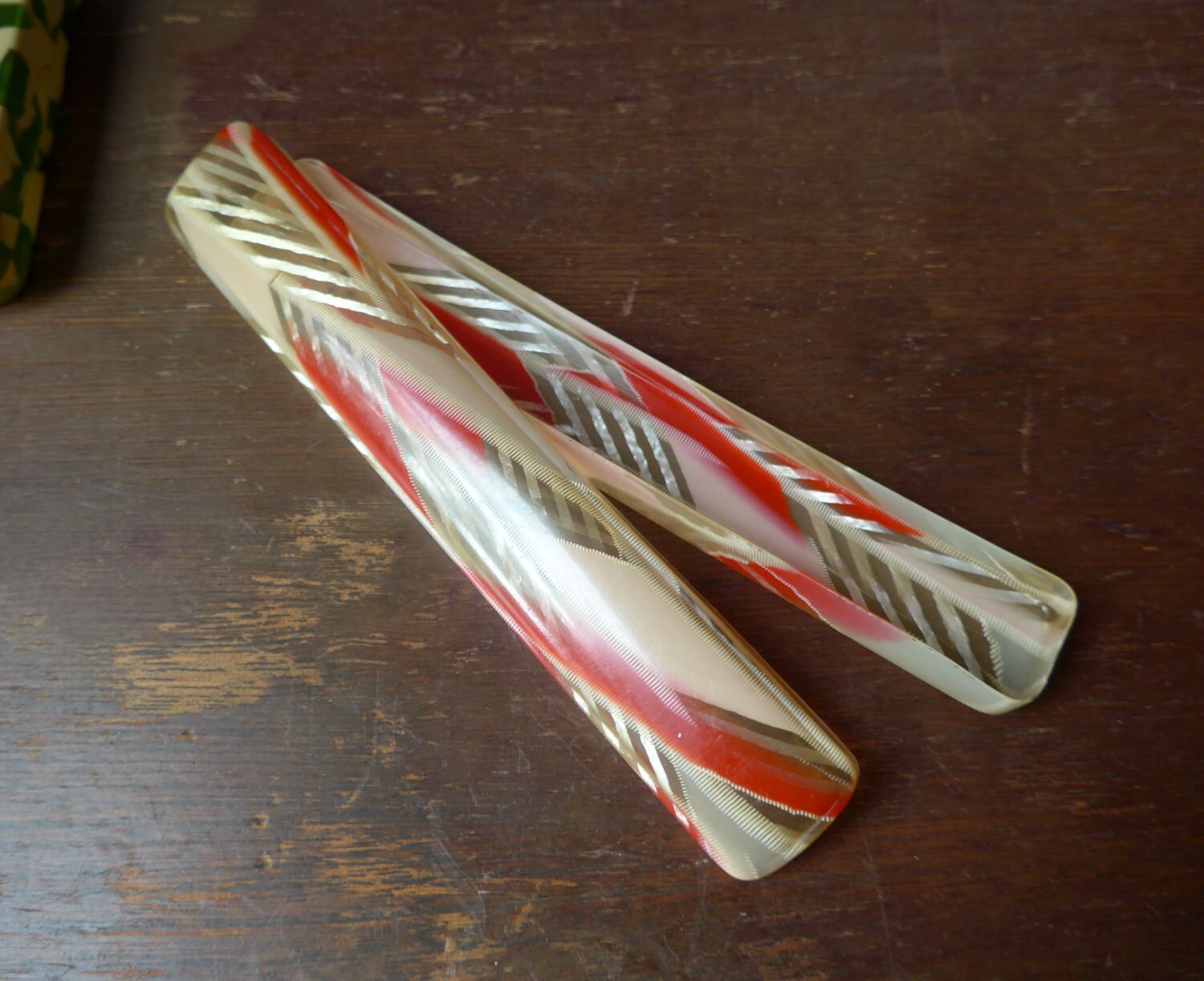 Vintage Rouge - White Colors Marble Celluloid Case/Box , Small Sawing Accessoires Boîte à Bibelots P