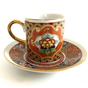 Vintage Imari ware Teacup and Saucer Delicate Japanese Porcelain Brightly Colored with Gold Handle and Rim Demitasse Asian Teacup and Saucer