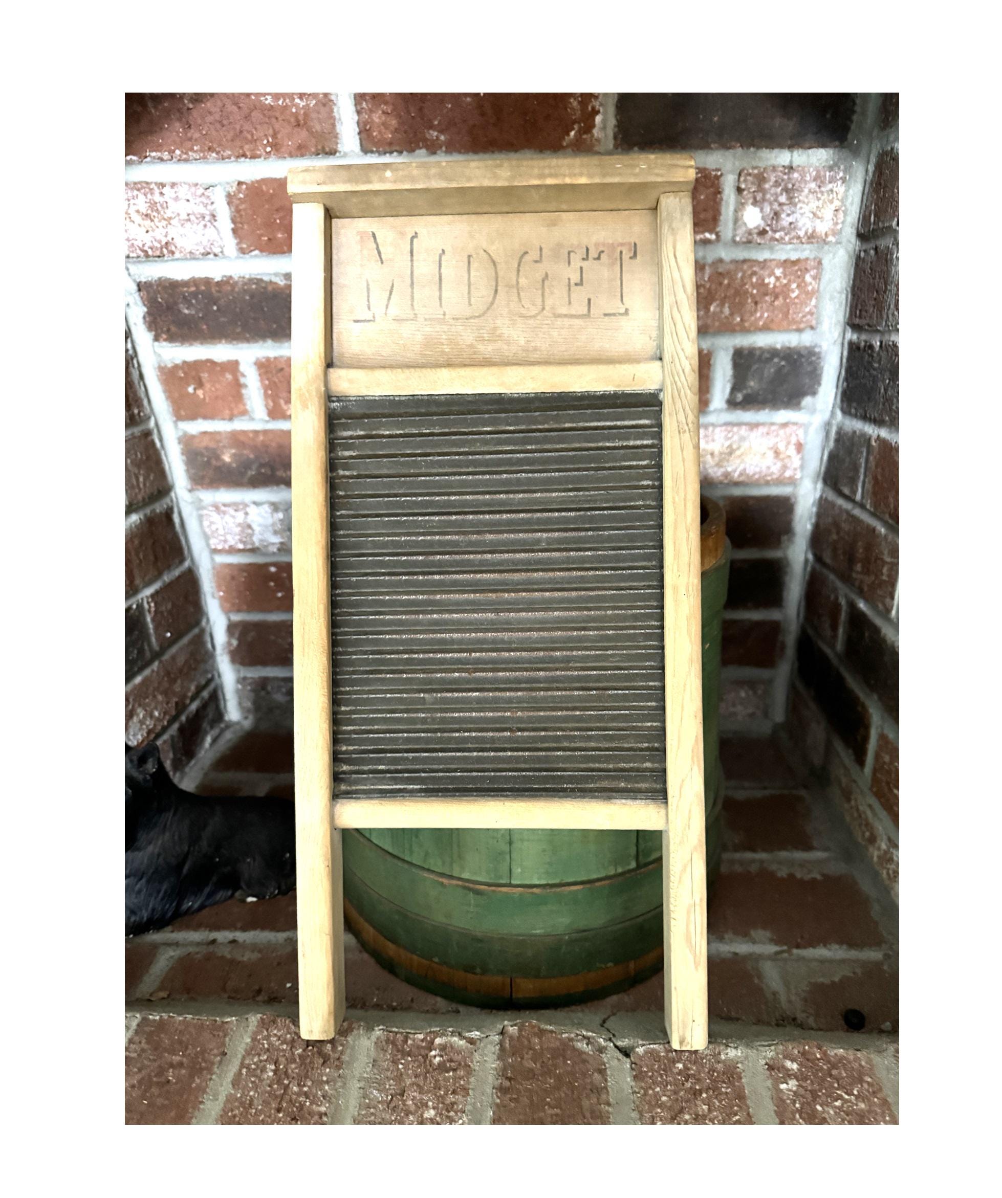Antique Washboard National Co Rustic 18 Inch Long #442
