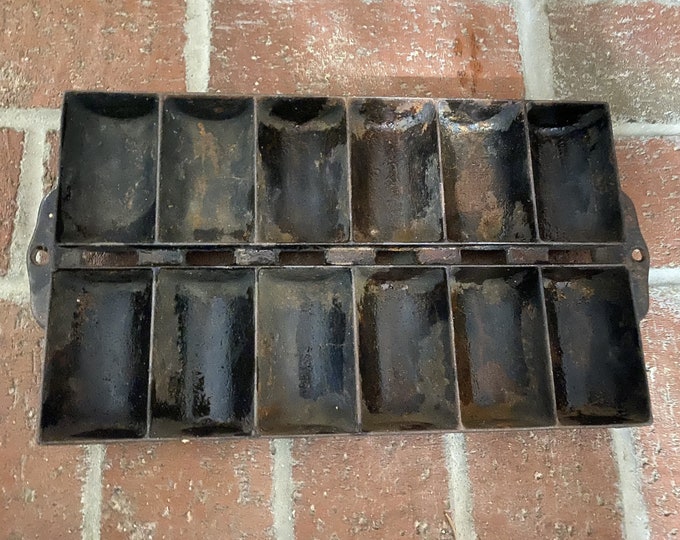 Antique Cast Iron French Roll, Gem Pan Rustic Kitchen Cookware or