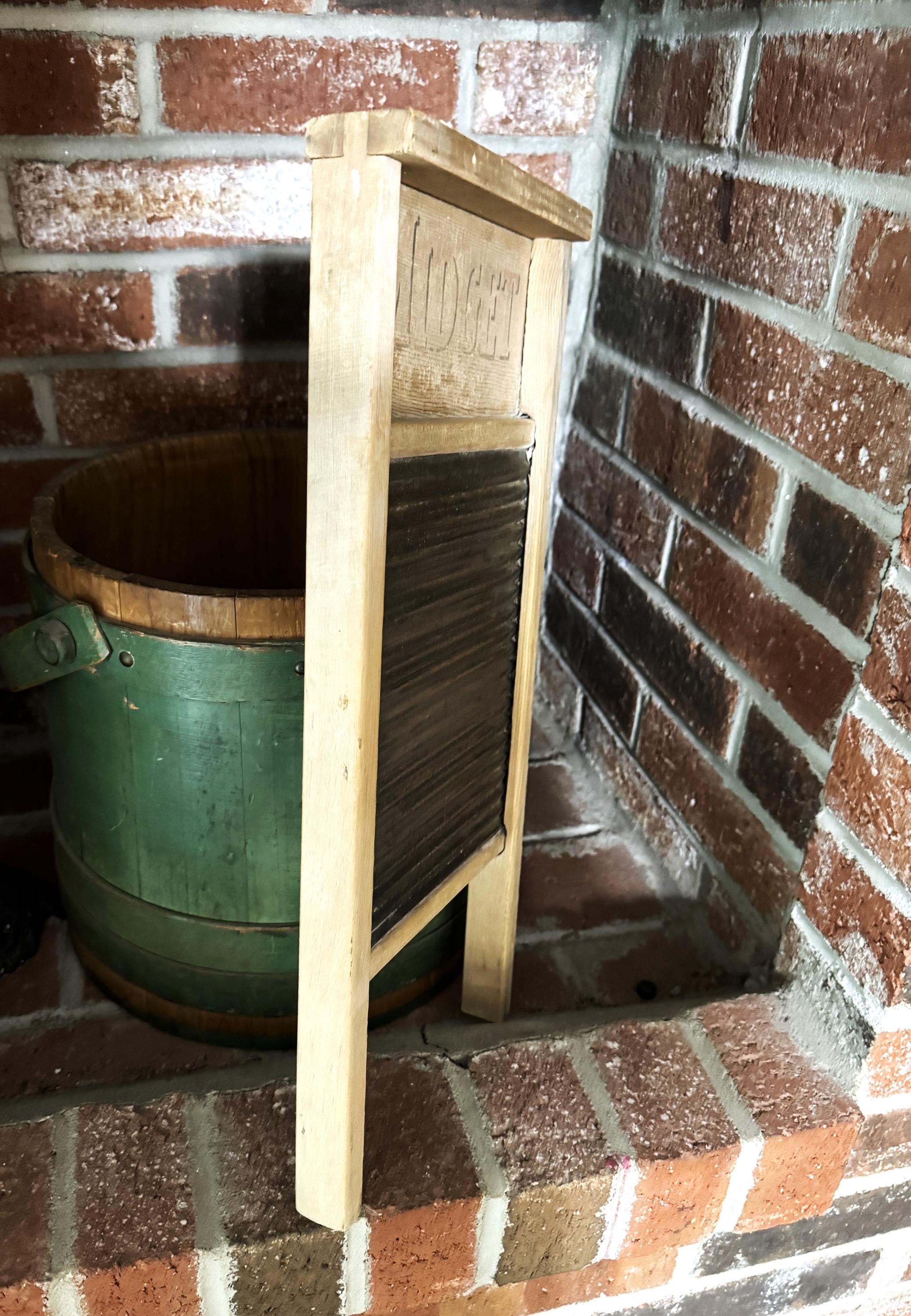 アメリカヴィンテージ　ウォッシュボード Antique Washboard National Co Rustic 18 Inch Long #442
