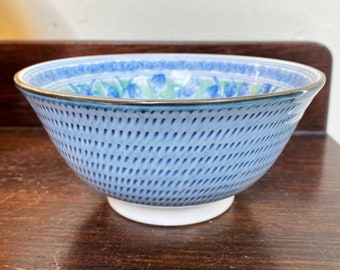 SET of 2 Japanese 7.75"D Ceramic Rice Noodle Bowls Blue Brown Rust Made in Japan SET of 2 Japanese 7.75"D Ceramic Rice Noodle Bowls Blue Brown Rust Made in Japan