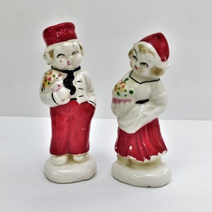 Vintage Ceramic Salt and Pepper Shakers Dutch Boy and Girl in Red Collectible Salt and Pepper