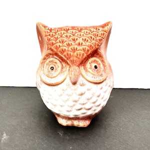 Vintage Owl Figurine 3 3/4 inch Owl Fall Decor