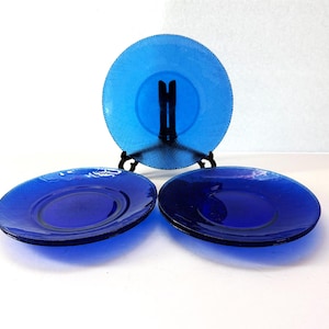 Vintage Arcoroc Cobalt Blue Salad Plates Glass Dishes Arcoroc France Dessert Plates Set of Five