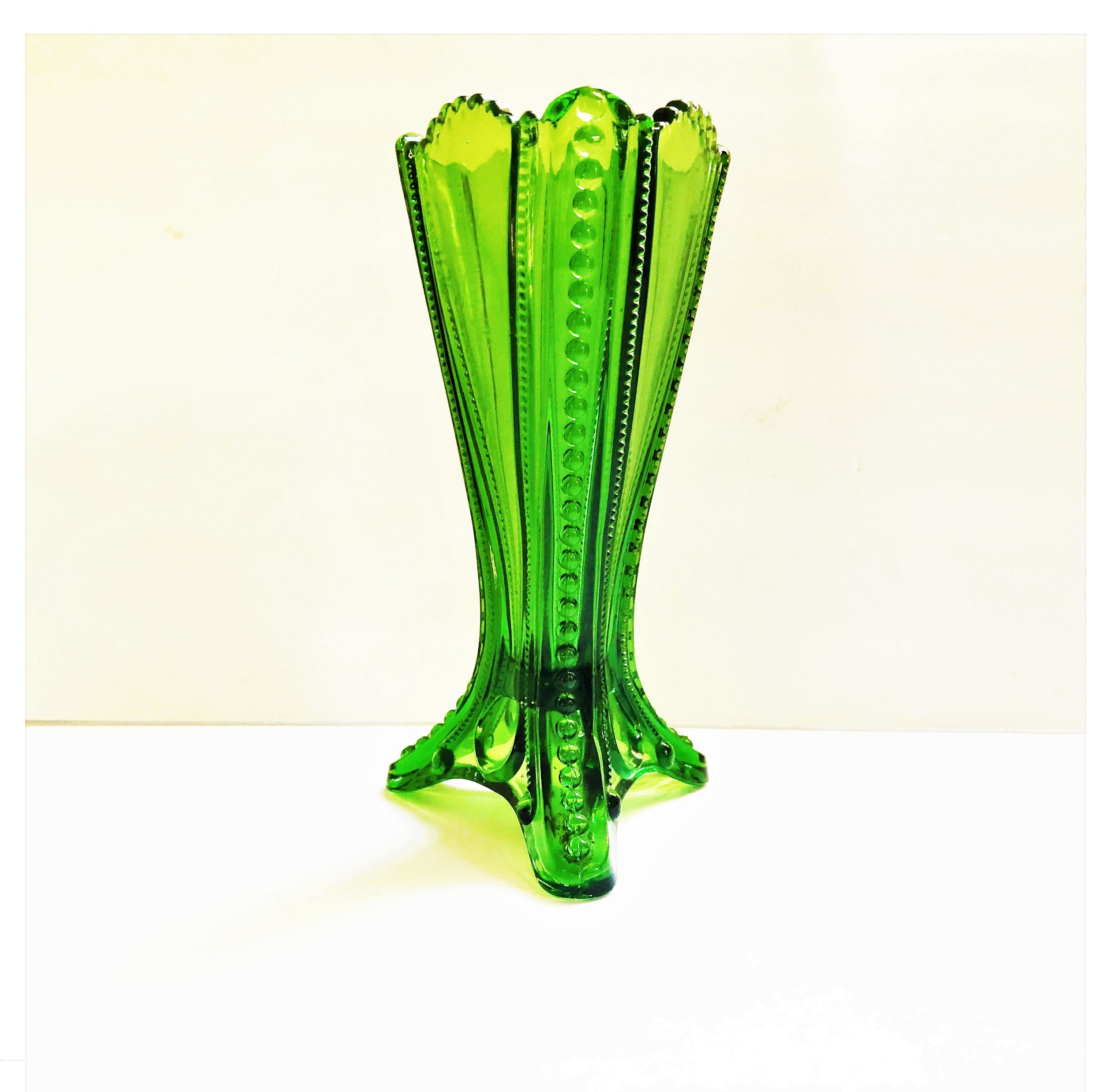 Antique U S Glass Company Emerald Green Glass Vase 9 Inch Etsy