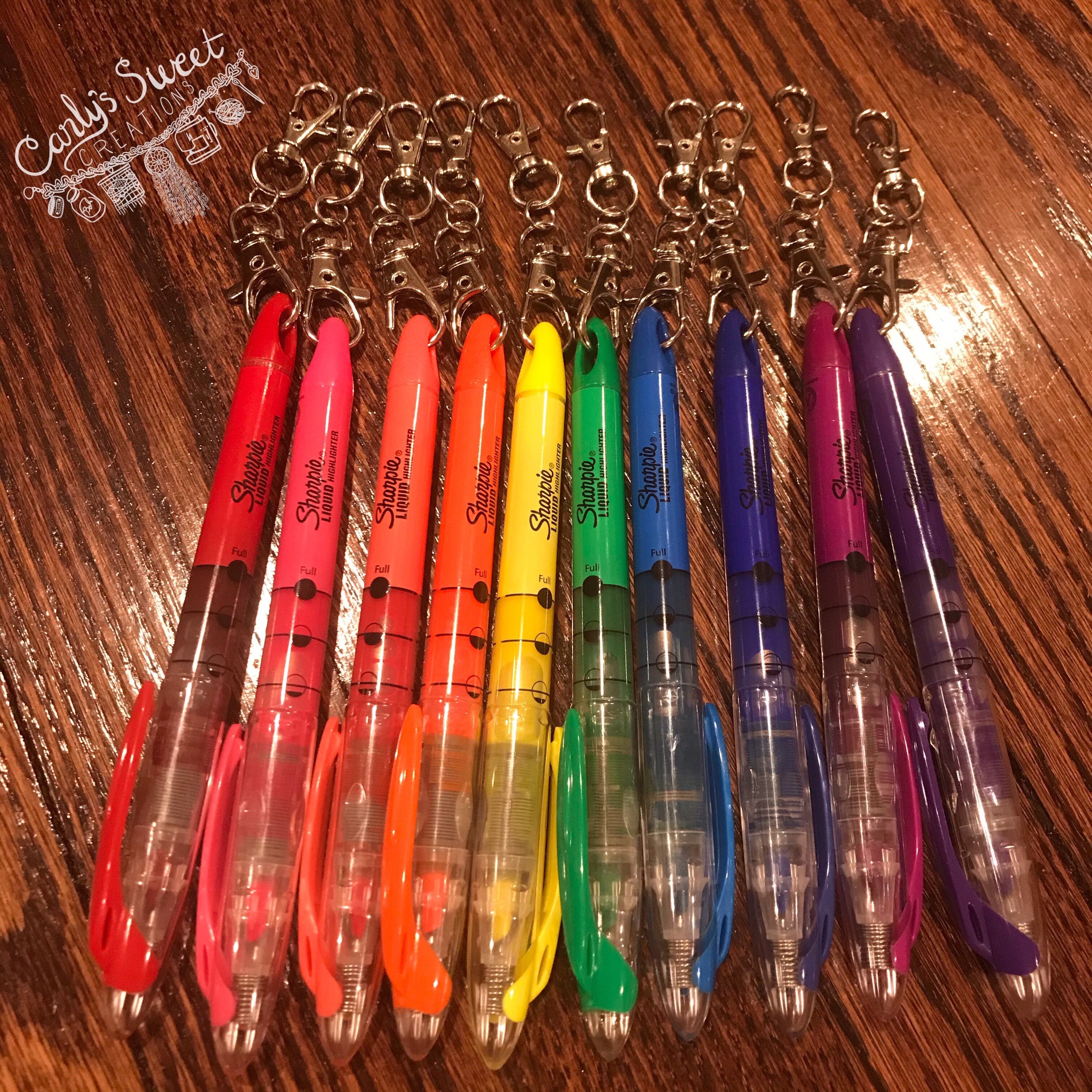 Badge Reel Accessory, Mini Pen, Highlighter, Permanent Marker, Dry Erase  Marker to attach to Badge Reel or ID Lanyard, Custom Set for Nurses,  Doctors