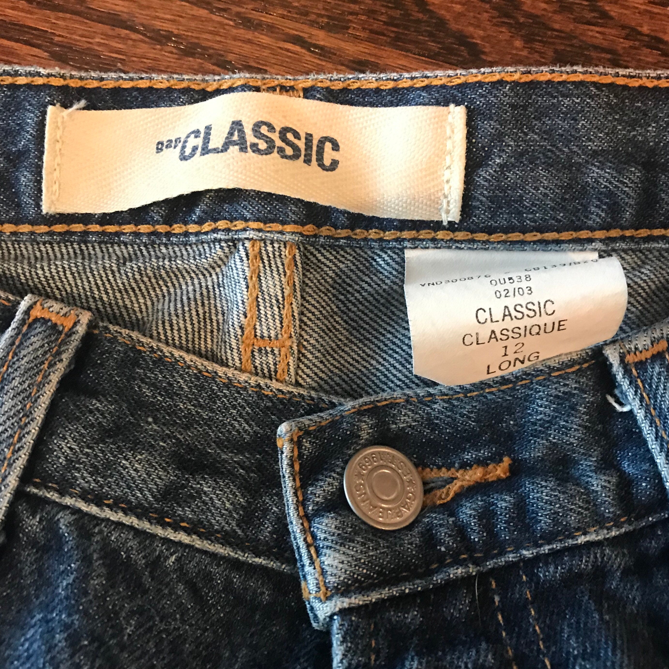 Vintage Gap Classic 12 Long Jeans • Vintage Gap Blue Jeans Vintage Gap Classic 12 Long Jeans • Vintage Gap Blue Jeans