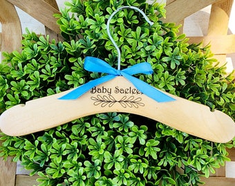 Personalized Engraved Infant wood hanger/ Baby Shower Gits/ Special Occasion/ Baptism/Weddings
