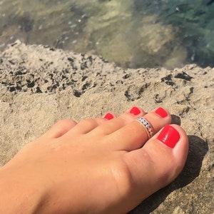 Maharaja Toe Ring,Midi Cuff,Mixed Metal,Mixed Metal Toe Ring,Handmade Jewellery,Boho Jewellery,Wanderlust Jewellery, Midi Ring, Toe Cuff image 4