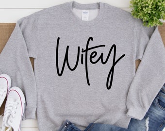 The New Mrs Crew Neck Personalised Sweatshirt Slouch Jumper Wife Christmas Gift