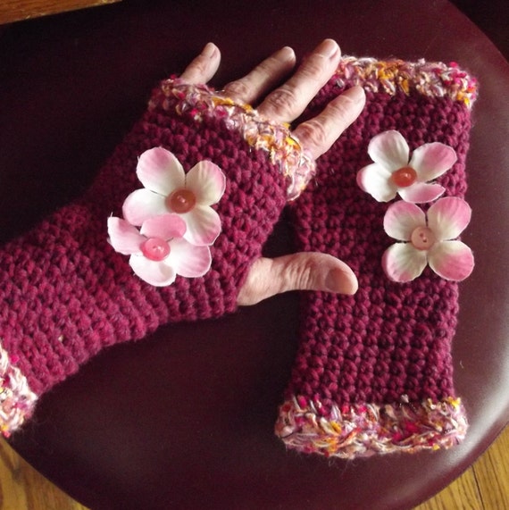 Fingerless Gloves, Texting Gloves, Crochet Gloves, Pink  display picture 1