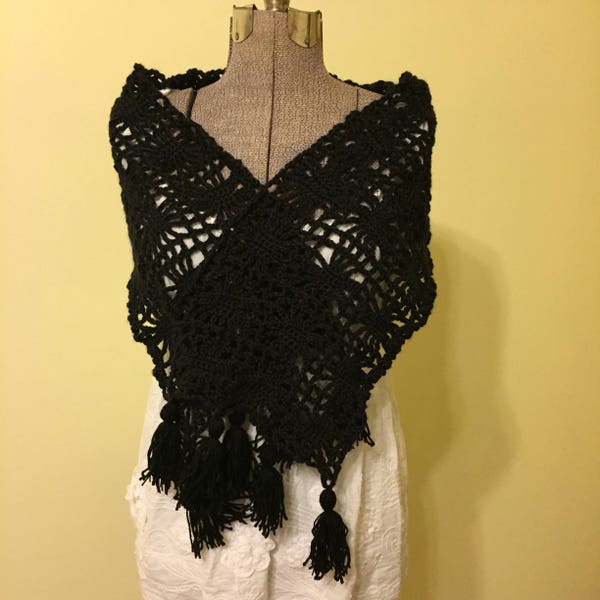 boohoo nursing shawl