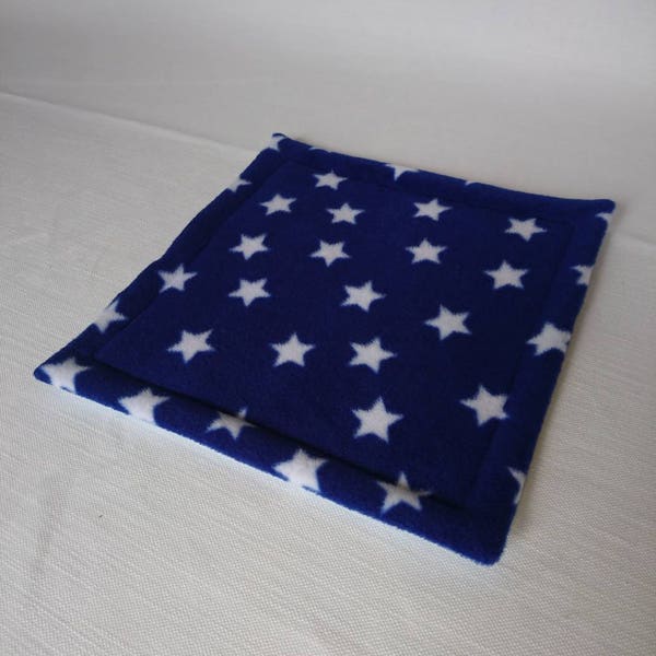 Waterproof Potty Pad , Lap Pad for Guinea Pigs , Pygmy Hedgehog , Rats , Degus ( Blue & White Stars )