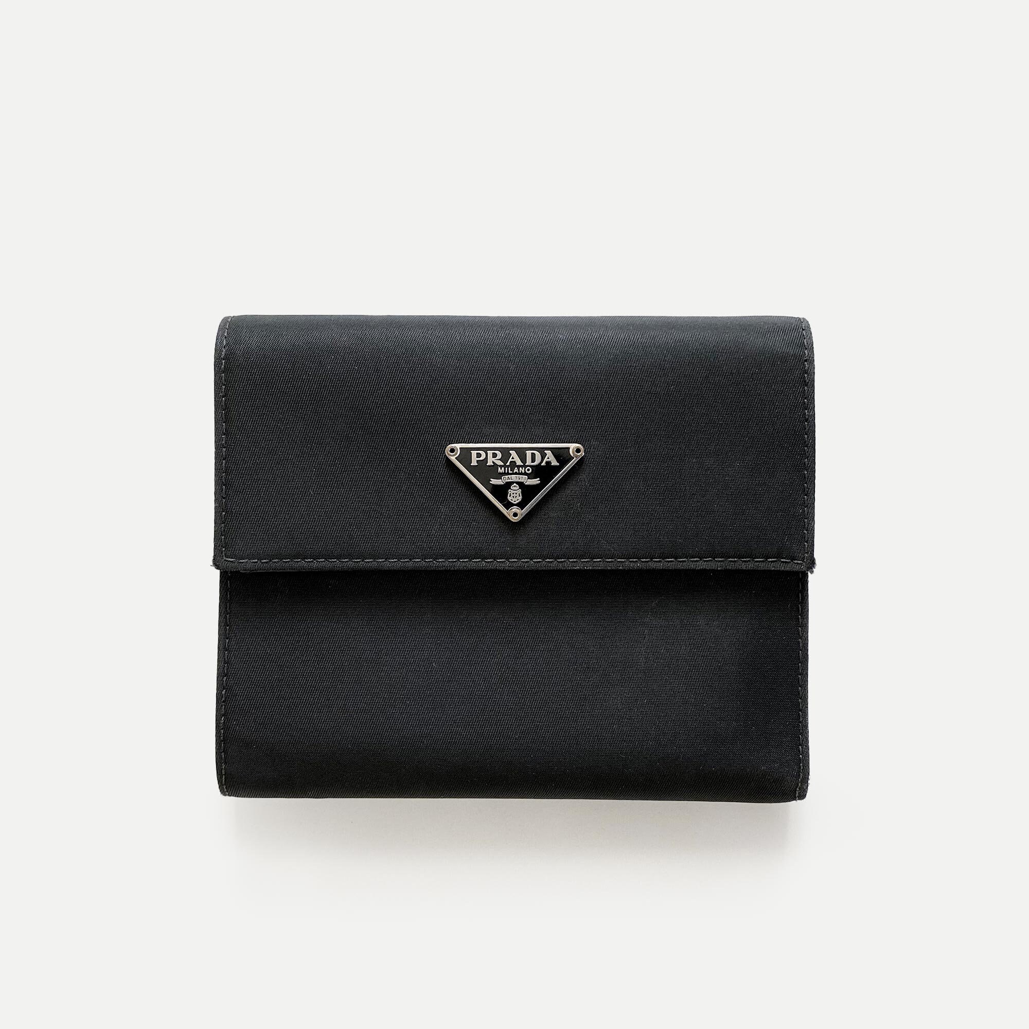 PRADA BLACK Tessuto NYLON Saffiano Leather Bi Fold WALLET Zip Clutch  Authentic!