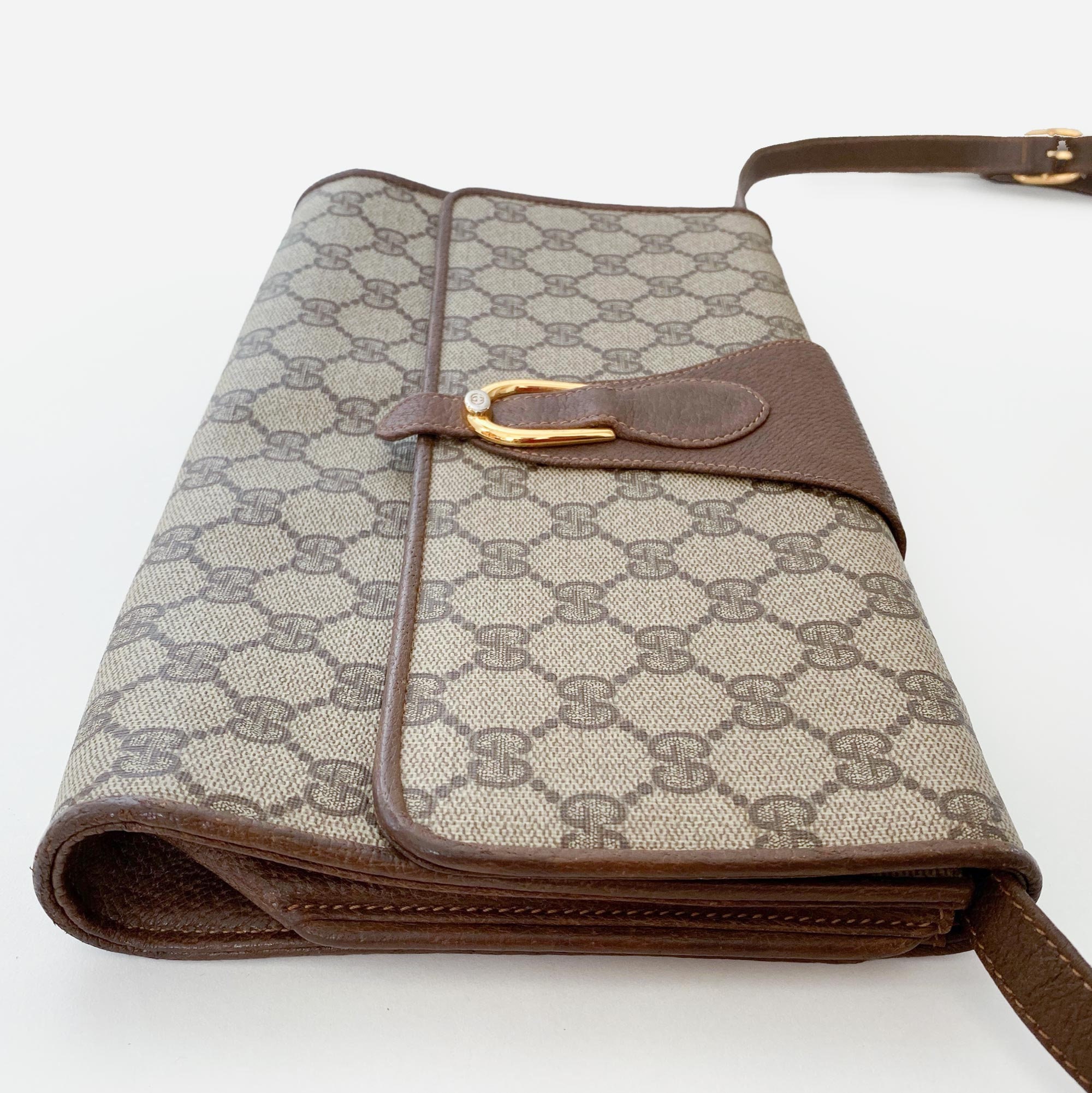 Rent Buy Gucci Vintage Supreme Crossbody Bag