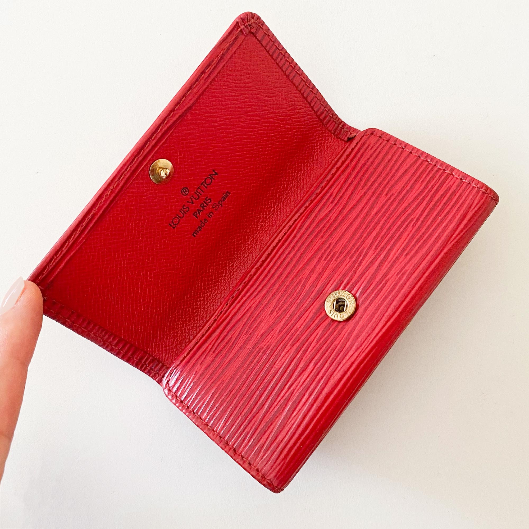 Louis Vuitton Red Epi Leather Key Pouch Pochette Cles 104lv33 For Sale at  1stDibs