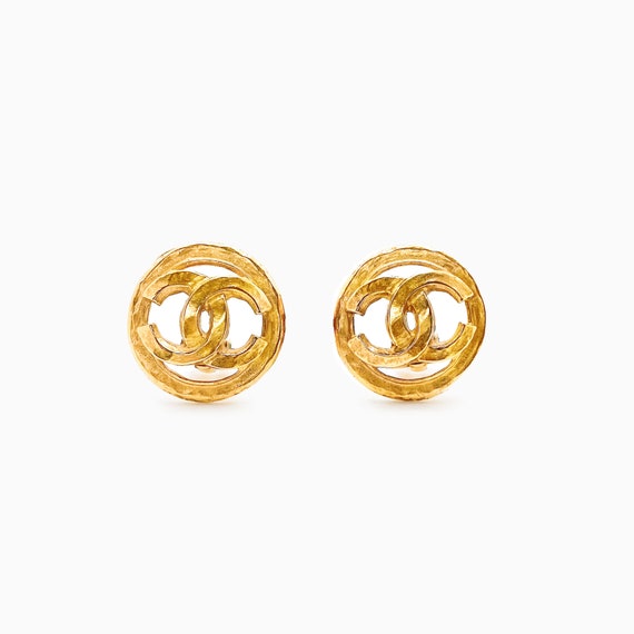 Authentic CHANEL Gold Tone Metal CC Clip On Earri… - image 1