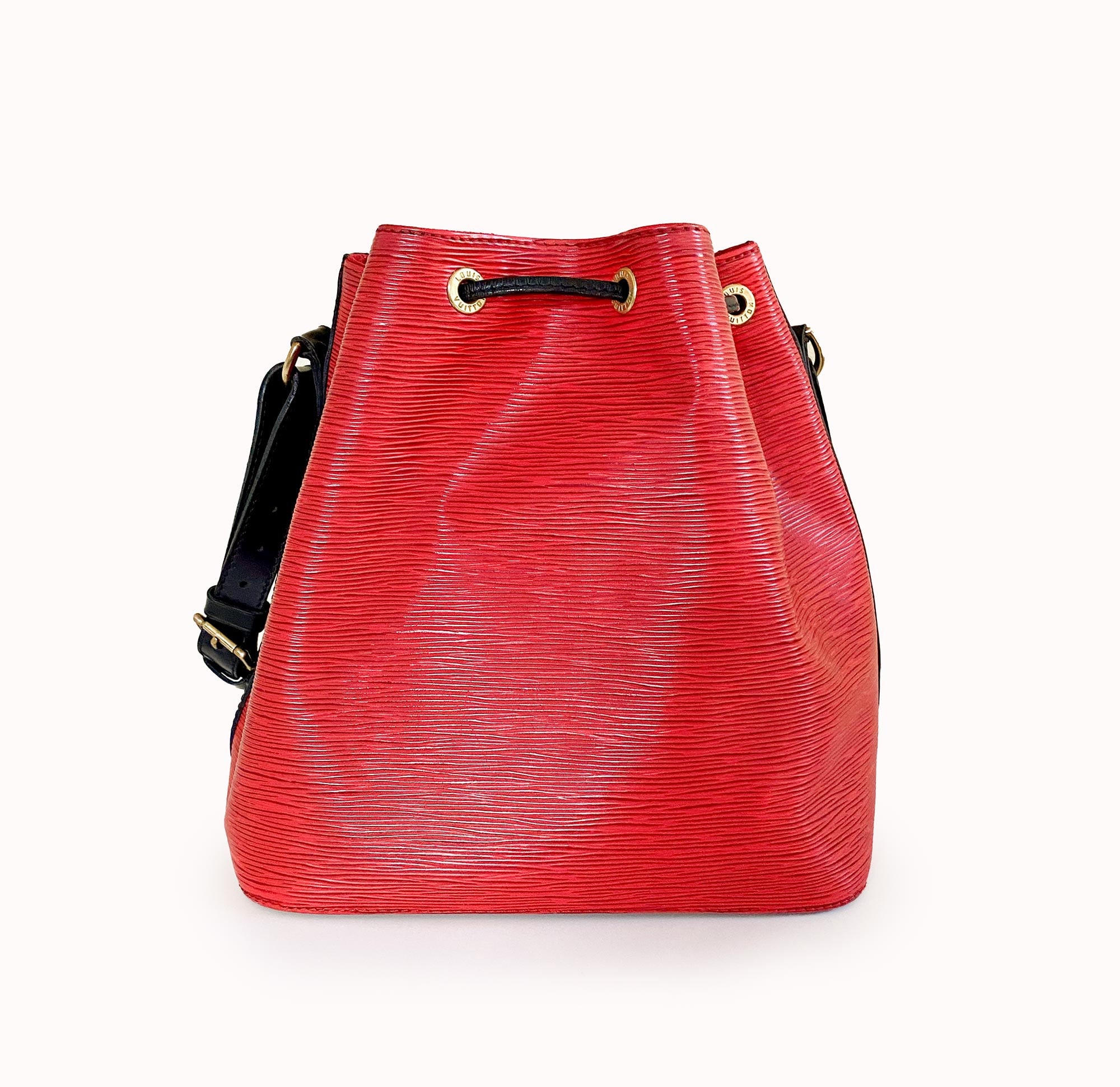 Red Louis Vuitton Epi Petit Noe Bucket Bag – Designer Revival