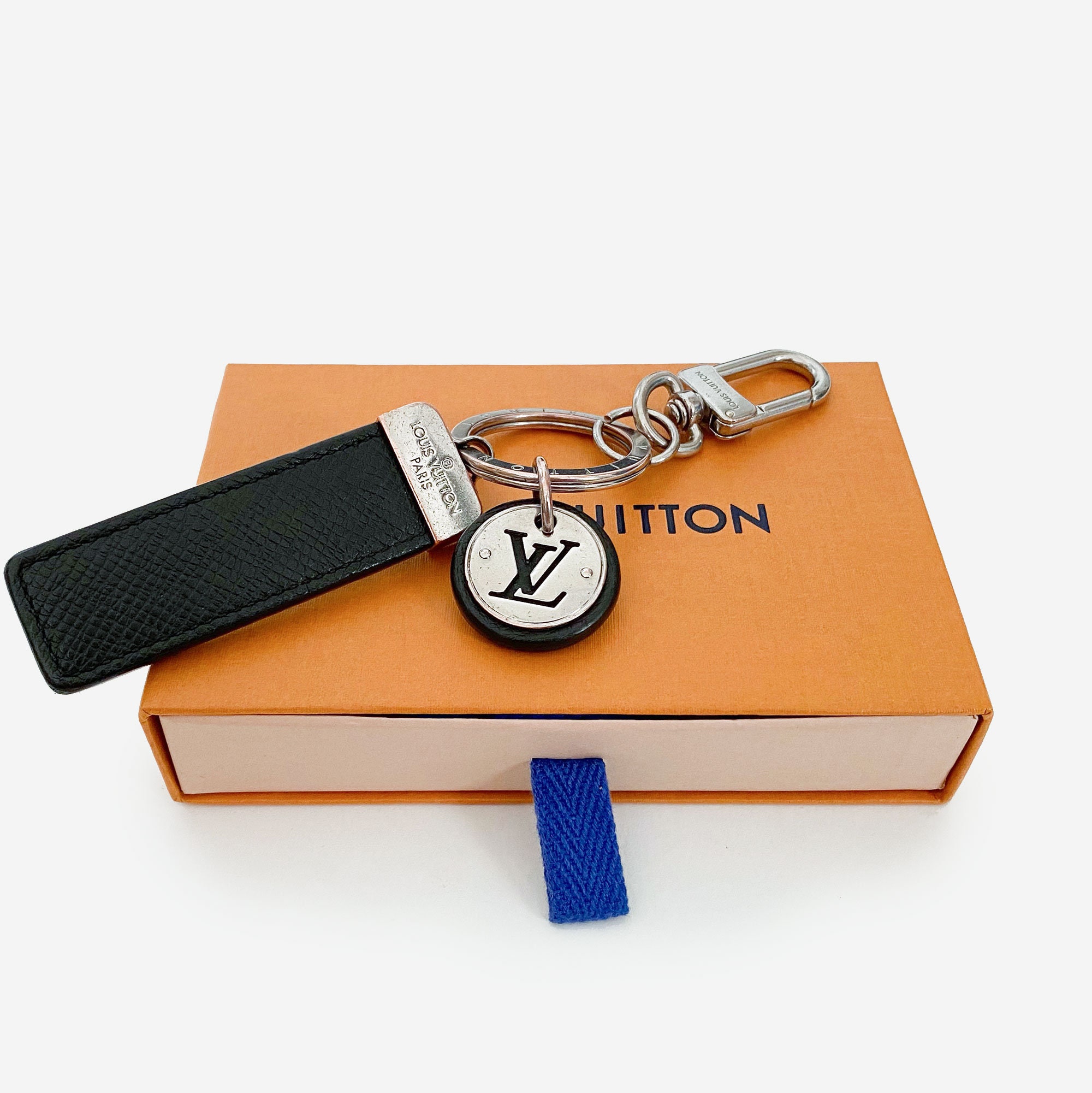 Louis Vuitton Maxi Dragonne Key Holder Cream/Saffron in Empreinte