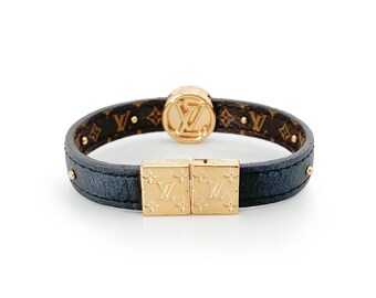 LOUIS VUITTON レザー バングル Crazy In Lock Charm Bracelet Monogram - Women - Accessories