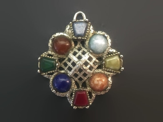 Large Celtic Pendant in Silvertone with Cabochon … - image 1