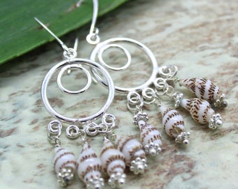 Sea Shell Dangle Earrings, Chandelier Earrings, Beach Weddings, Beach Jewelry, Silver Earrings, Wire Wrapped, Silver Earrings, Tropical