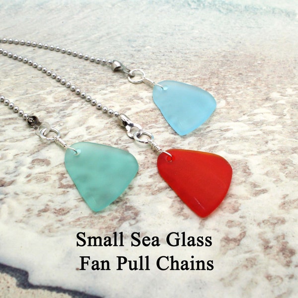 Small Sea Glass Fan Pull - 3 Colors, Fan Shaped, Fan Pull, Ceiling Fan Pull, Beach Decor, Beach Cottage, Beach Glass, Decorative Fan Chain