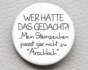 Button 'Astrologie / Mein Sternzeichen' mit Spruch von cute as a button