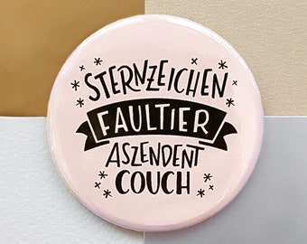 Taschenspiegel Handettering "Sternzeichen Faultier - Aszendent Couch" mit Spruch von cute as a button