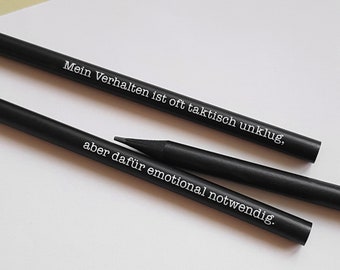 Bleistifte 'Emotional Notwendig' 3er Set schwarze mit weißem Siebdruck by cute as a button