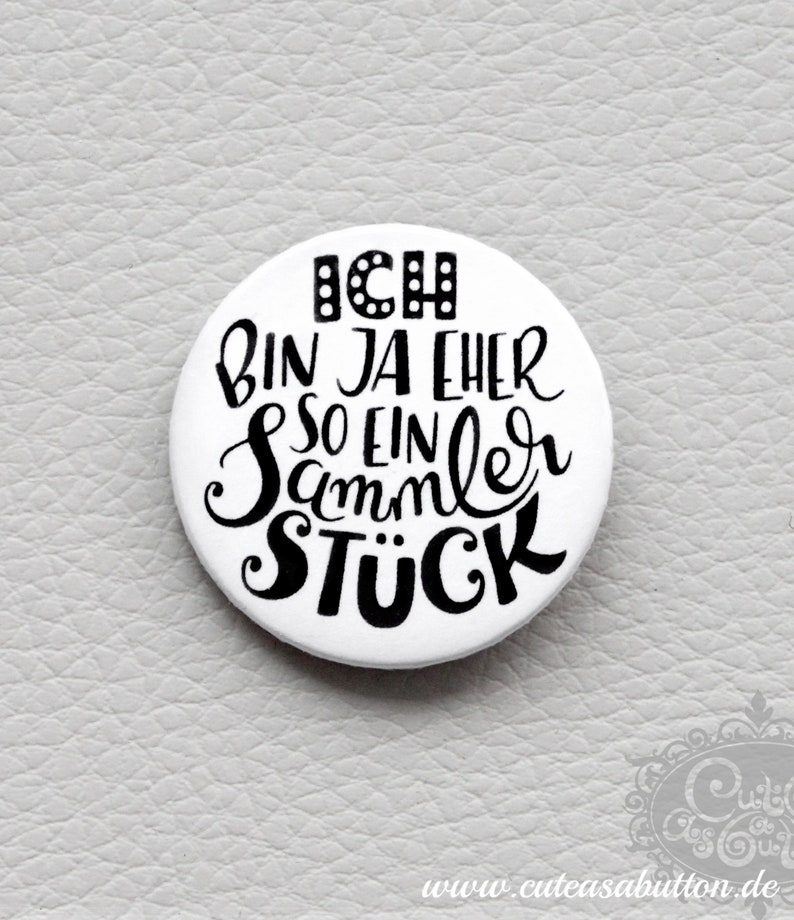 Handlettering caab button 'SAMMLERSTÜCK' Bild 1