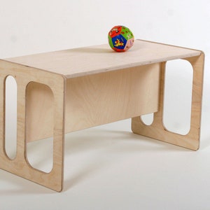 Spieltisch und Spielbank TIM aus Holz gewachst für das Kleinkind für das moderne Kinderzimmer aus Holz Bild 3
