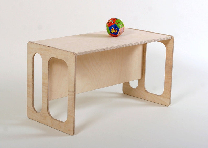 Spieltisch und Spielbank TIM aus Holz gewachst für das Kleinkind für das moderne Kinderzimmer aus Holz Bild 3