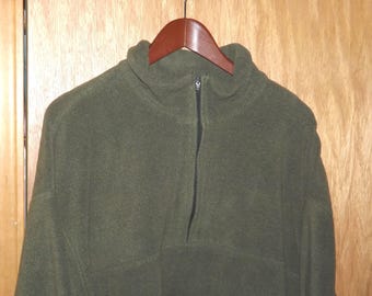 Man's XL Green Fleece Pullover Top, Cozy Winter Pullover, Neck Zipper, Stand Up Collar, Gently Worn,  Side Seam Pockets, Man's Gift Idea